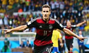 Miroslav Klose: Người tử tế giữa chốn xô bồ bóng đá